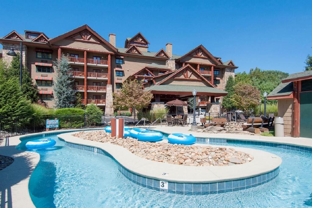 Where to Stay in Gatlinburg, Tennessee: The Perfect Base to Explore the Great Smoky Mountains