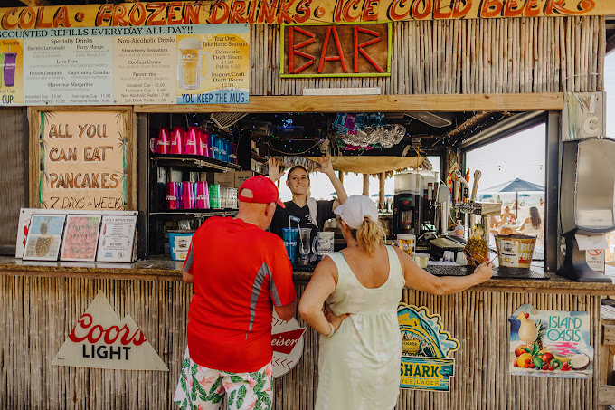 The 16 Best Anna Maria Island Restaurants: A Local's Guide to the Best Spots in Town