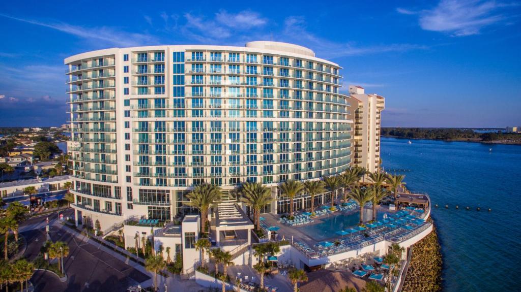Where to Stay in Clearwater Beach Florida: A Local's Guide on the 11 Best Hotels & Areas