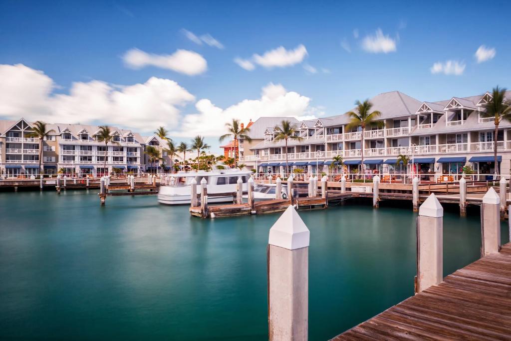 Where to Stay in Key West Florida: Best Hotels and All That Key West Has to Offer in 2025!