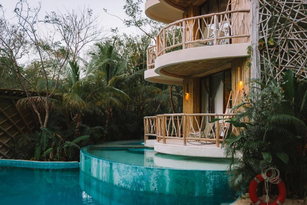 14 Coolest Hotels Tulum Beach You Can't Miss (Plus Map!)