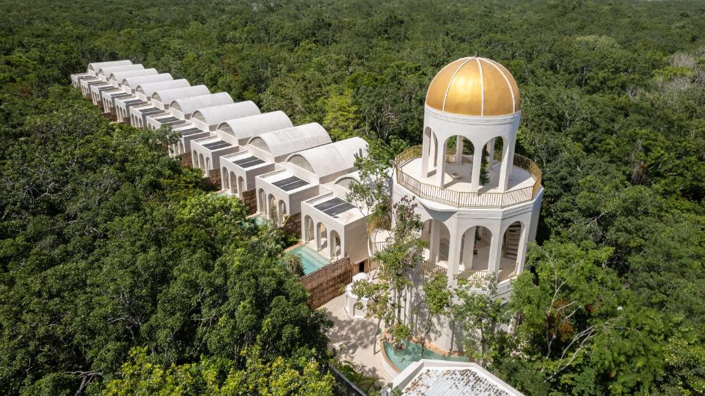 14 Coolest Hotels Tulum Beach You Can't Miss (Plus Map!)