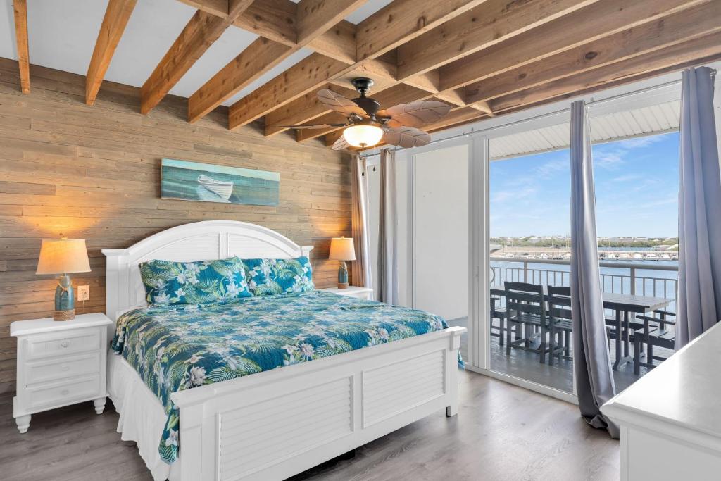 Where to Stay in Key West Florida: Best Hotels and All That Key West Has to Offer in 2025!