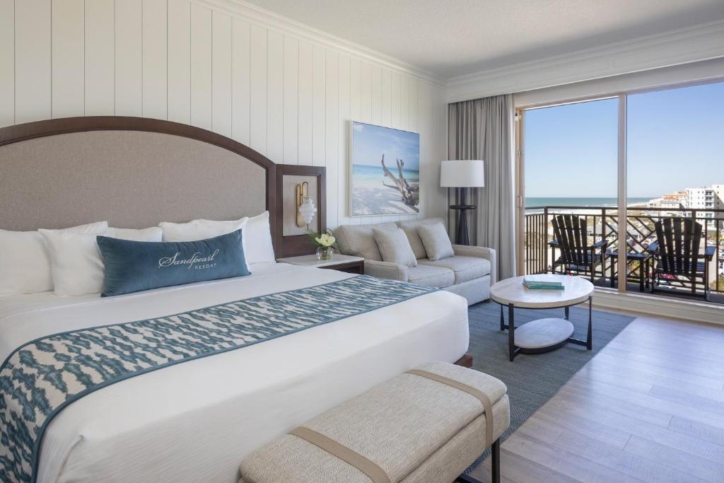 Where to Stay in Clearwater Beach Florida: A Local's Guide on the 11 Best Hotels & Areas