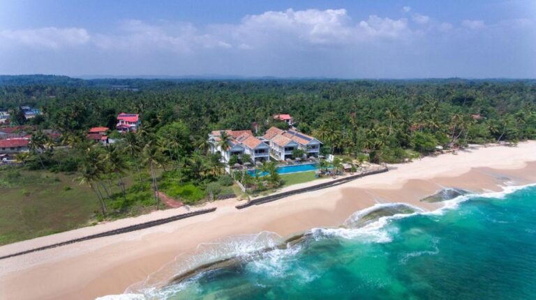 11 Magical Beach Hotels in Mirissa You Can’t Miss (Updated 2025)