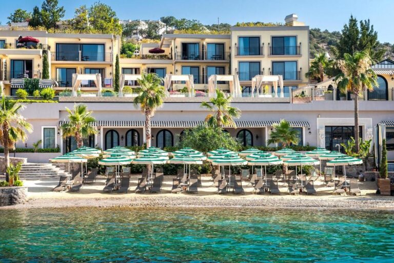 The 12 Best Boutique Hotels Bodrum Has to Offer in 2025 (And Why I’m Obsessed)