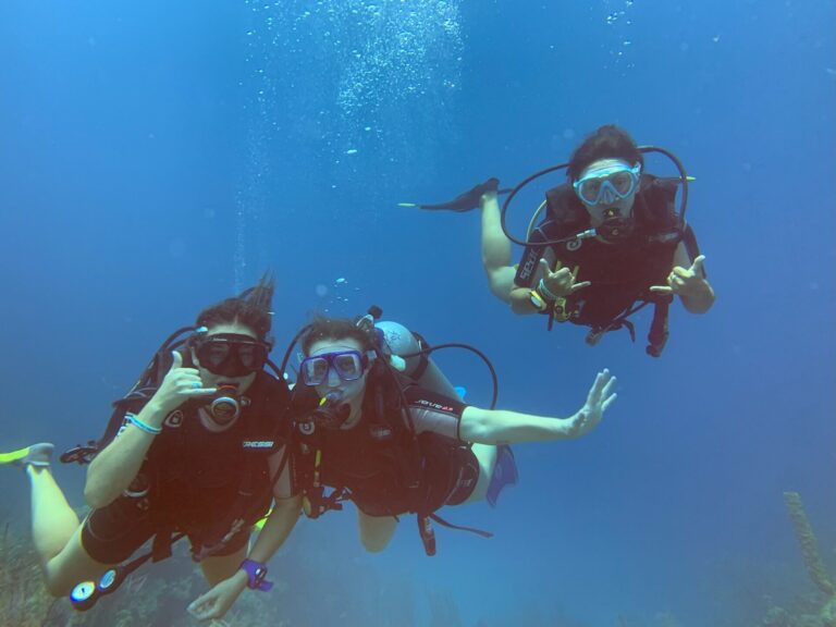 Scuba Dive Caye Caulker: A Mini Guide to the Best Dives, Costs & Whether It’s Worth It (2025)