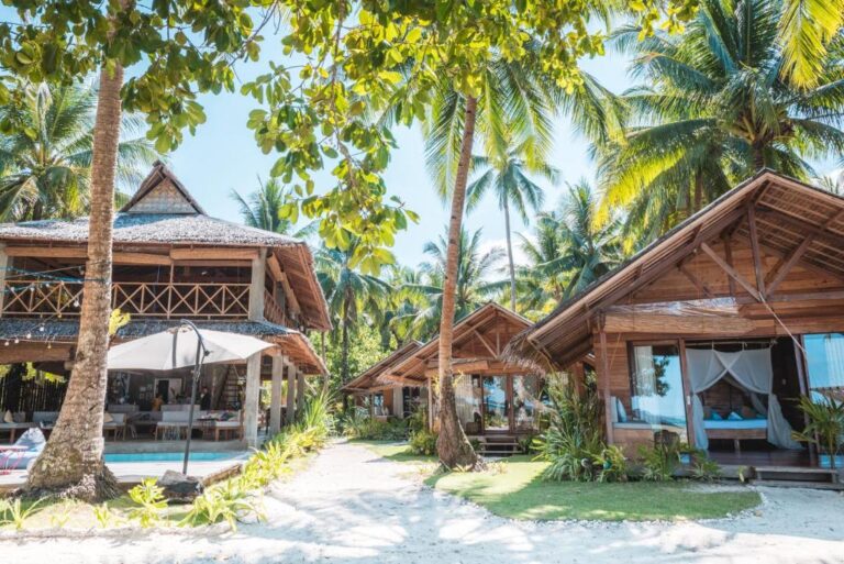 Where to Stay in Siargao Island, Philippines: My Top Areas and Hotels in 2025