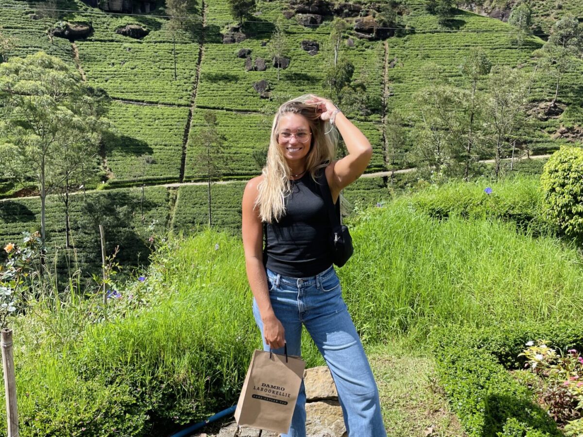 6 BEST Things to Do in Nuwara Eliya: From High Tea to Misty Mountain Views