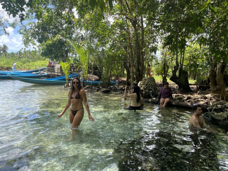 Siargao vs Siquijor: My Honest Review & Comparison in 2025