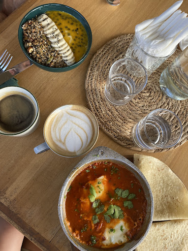 The 11 BEST Restaurants in Weligama Sri Lanka: A Guide to My Favorite Foodie Spots