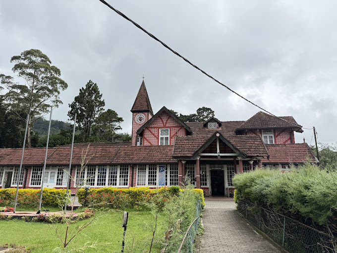 6 BEST Things to Do in Nuwara Eliya: From High Tea to Misty Mountain Views