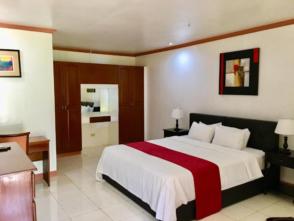 Your Ultimate Guide to the 5 Best Beach Resorts in Anda Bohol