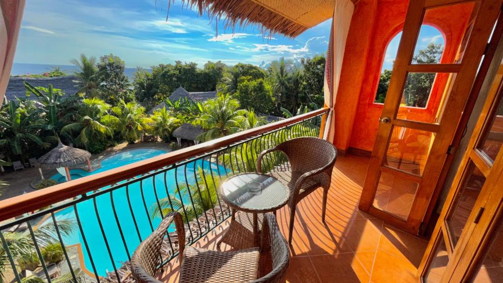 Where to Stay in Siquijor Island Philippines: My Top Areas and Hotels in 2025