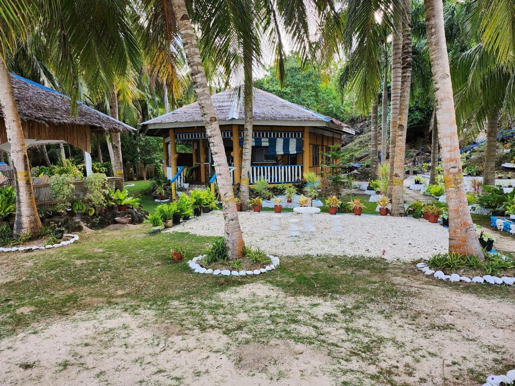 Where to Stay in Siquijor Island Philippines: My Top Areas and Hotels in 2025