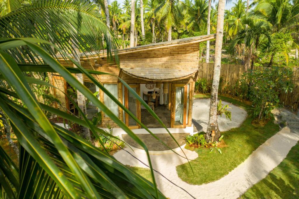 8 Stunning Luxury Private Villas in Siargao Island: My Review