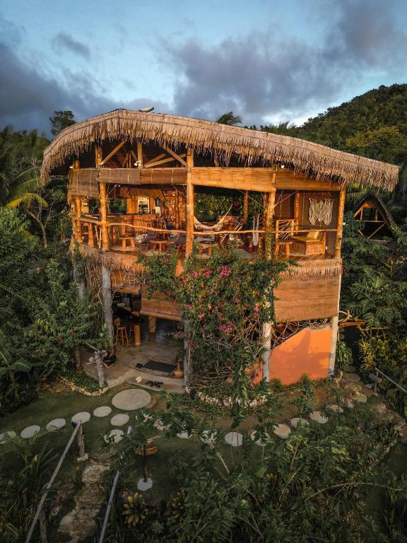 Where to Stay in Siquijor Island Philippines: My Top Areas and Hotels in 2025
