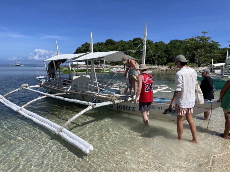 The 7 Best Non-Diving Things to Do in Malapascua Island