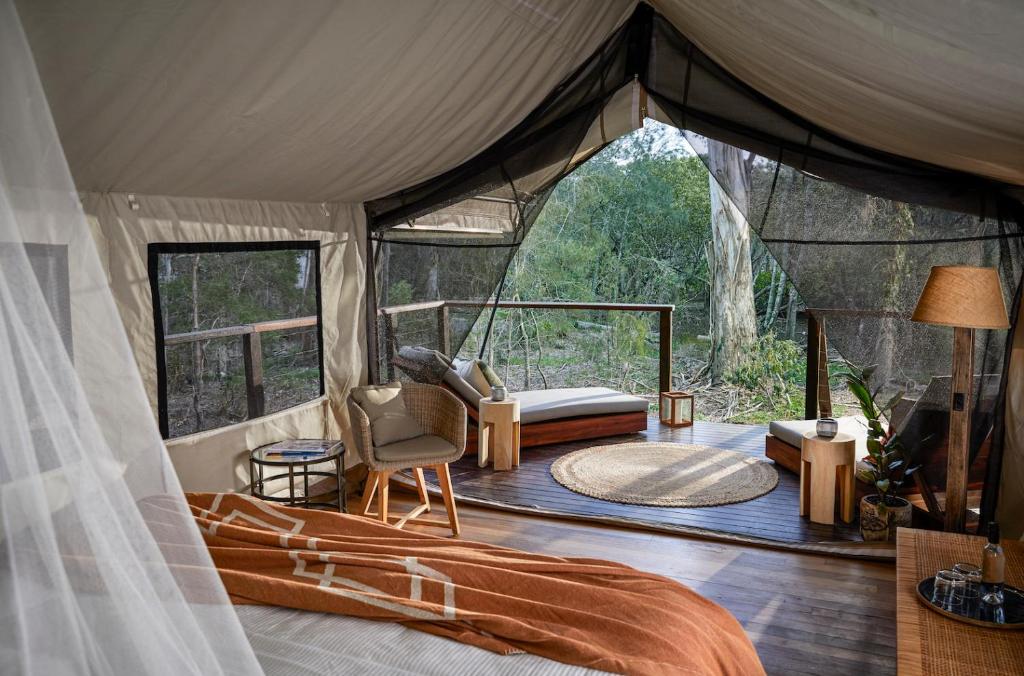 Couples Getaway NSW: The 7 Best Romantic Trips for Couples