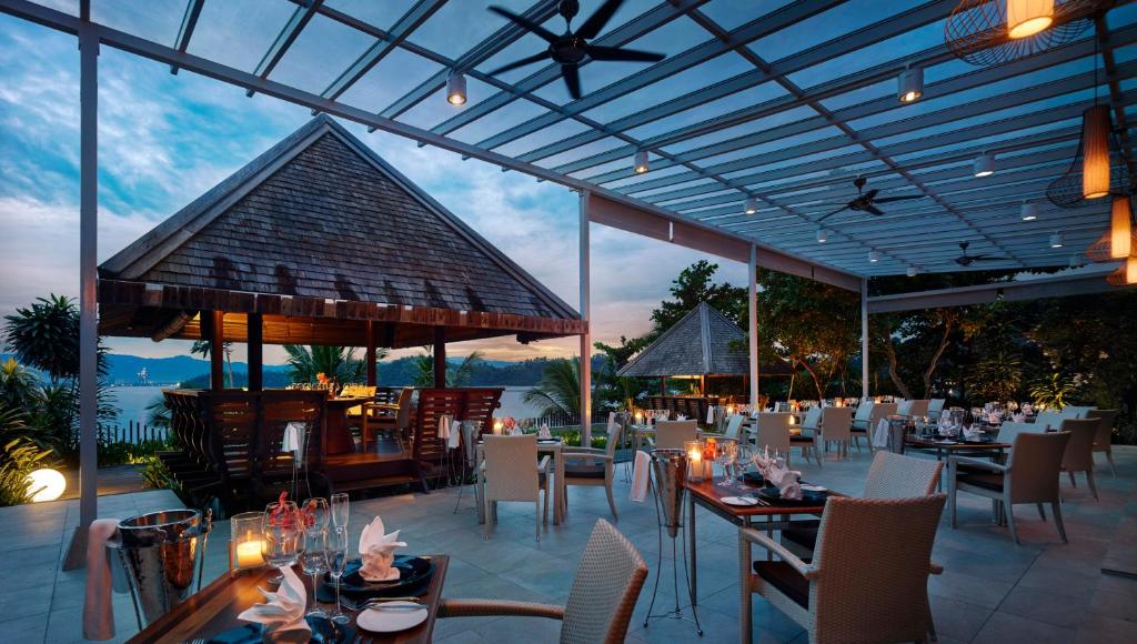 A Perfect Honeymoon in Borneo: Everything You Need to Know in 2025