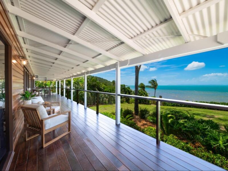11 Amazing Holiday Homes Airlie Beach Has: Where We Stayed + What We Loved