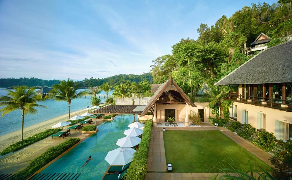 A Perfect Honeymoon in Borneo: Everything You Need to Know in 2025