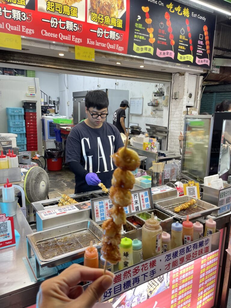 The 5 Best Night Markets Taipei: Which Ones I Loved (And What to Eat There)