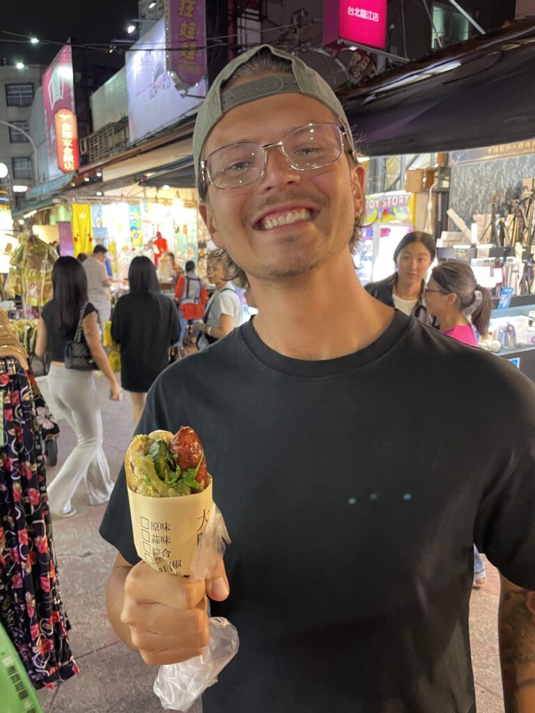 What to Eat in Taipei Taiwan: My 9 TOP Street Foods & Restaurants in Taipei (2025)