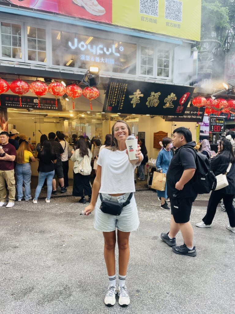 What to Eat in Taipei Taiwan: My 9 TOP Street Foods & Restaurants in Taipei (2025)