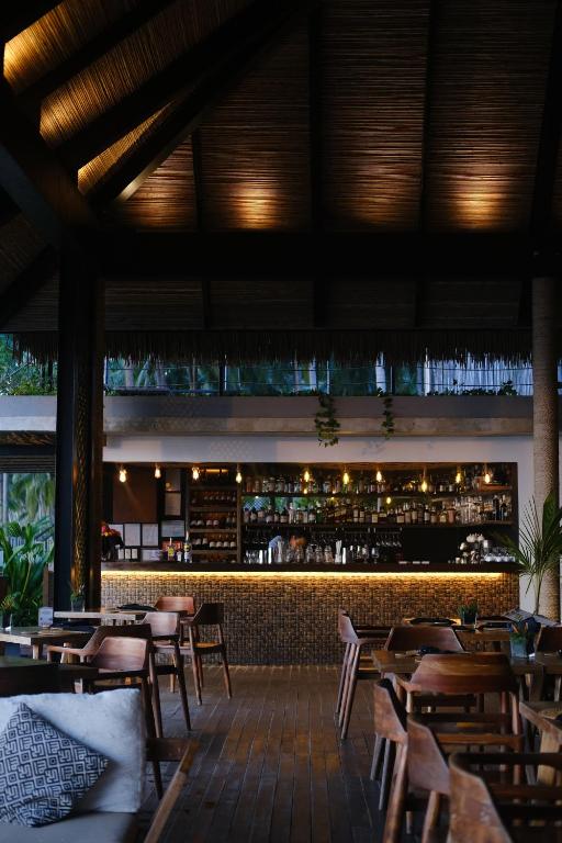 The Best Beach Resort in El Nido Palawan: My Honest Review of Angkla Beach Resort (2025)
