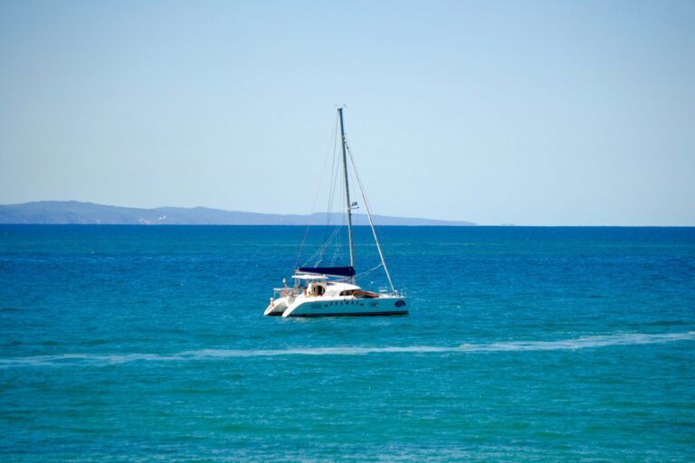 The Perfect 3 Day Noosa Itinerary: What to Do, Eat & See