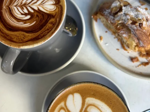 The 7 Best Cafes in Noosa: My Guide to the Top Coffee Spots
