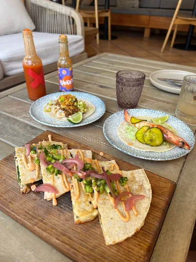 The 7 BEST Places to Eat in Noosa: Must-Try Cafes, Restaurants & Gelato Shops