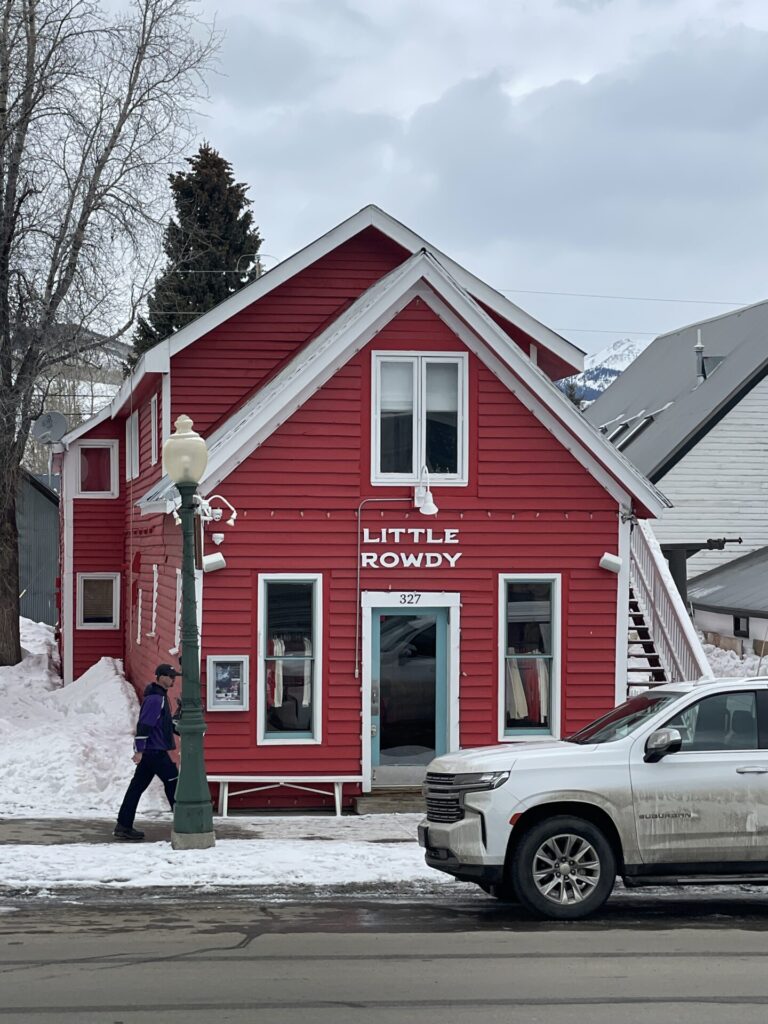 The 7 Best Crested Butte Restaurants & Cafes: My Top Food Spots in Crested Butte