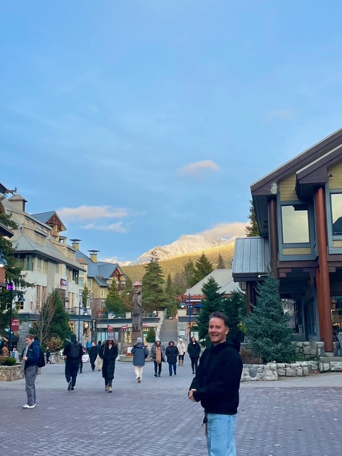 How to Get to Whistler BC: My Experience & The Easiest Way (2025)