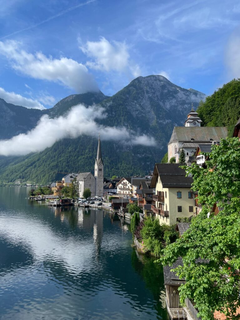3 Ways to Do a Salzburg to Hallstatt Day Trip + How I Avoided the Crowds
