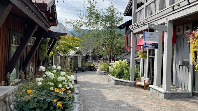 Where to Stay in Whistler Canada: My Top Hotels & Areas in 2025