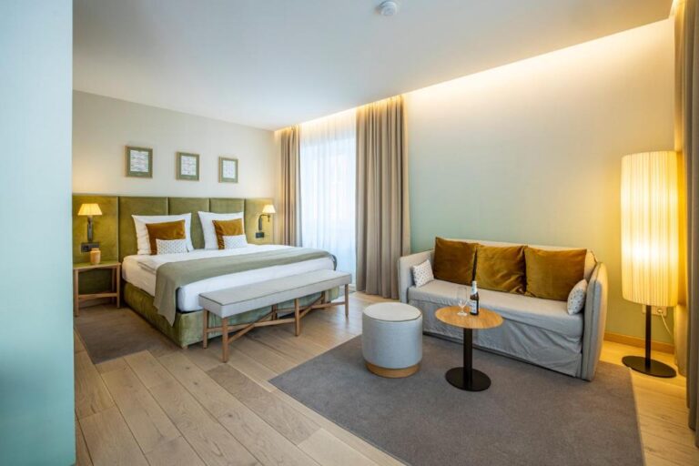Where to Stay in Munich Germany: My Top Areas & Hotels 2025
