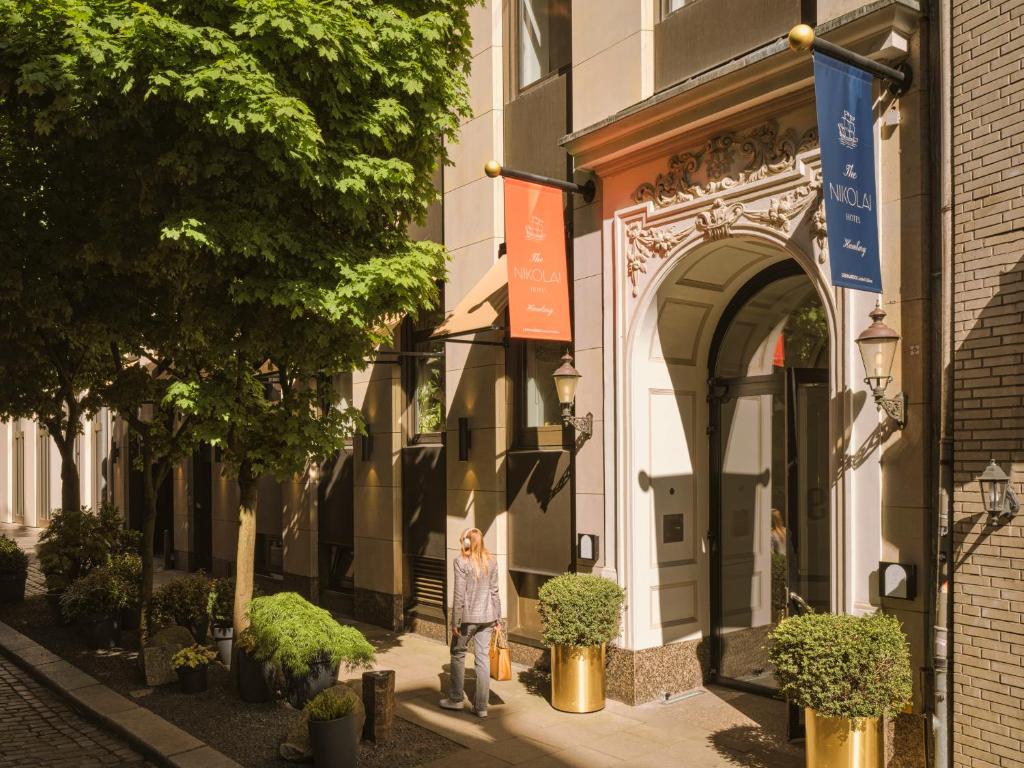 Where to Stay in Hamburg Germany: My Favorite Areas & Hotels 2025