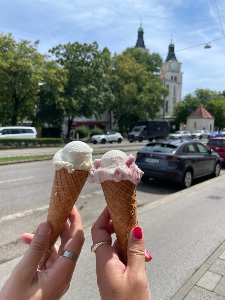 Food in Munich: My 7 Best Munich Restaurants for Traditional German Food (2025)
