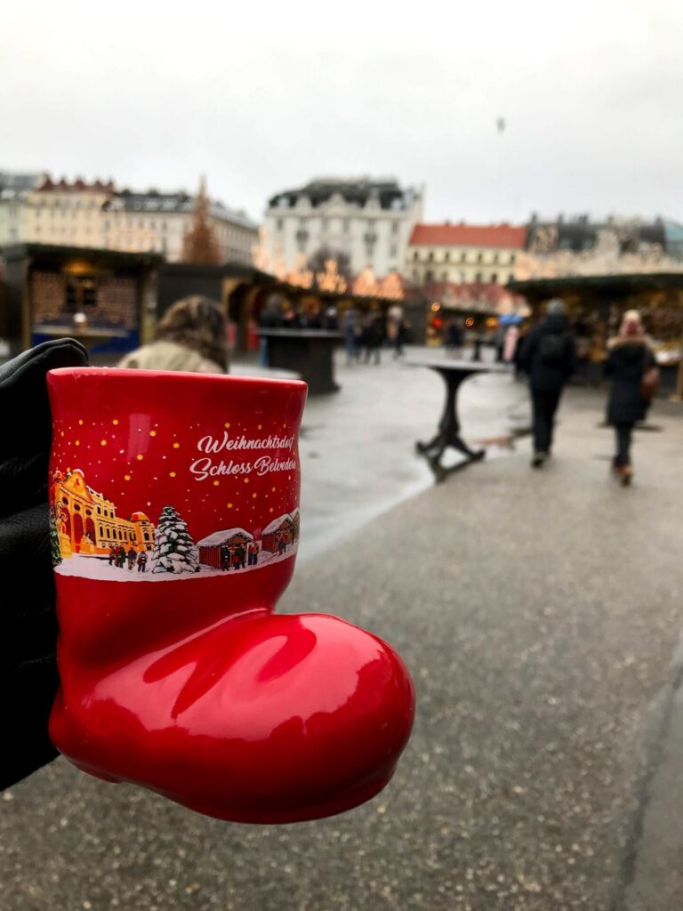 The 5 BEST Vienna Christmas Markets to Visit in 2025 (and Which One’s My Favorite)