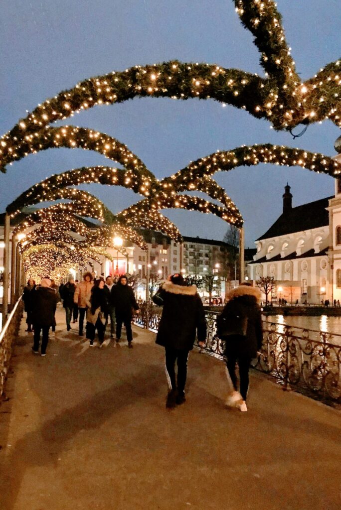 The BEST Christmas in Europe Itinerary: Vienna to London in 2 Weeks
