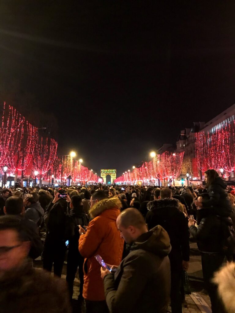 The BEST Christmas in Europe Itinerary: Vienna to London in 2 Weeks