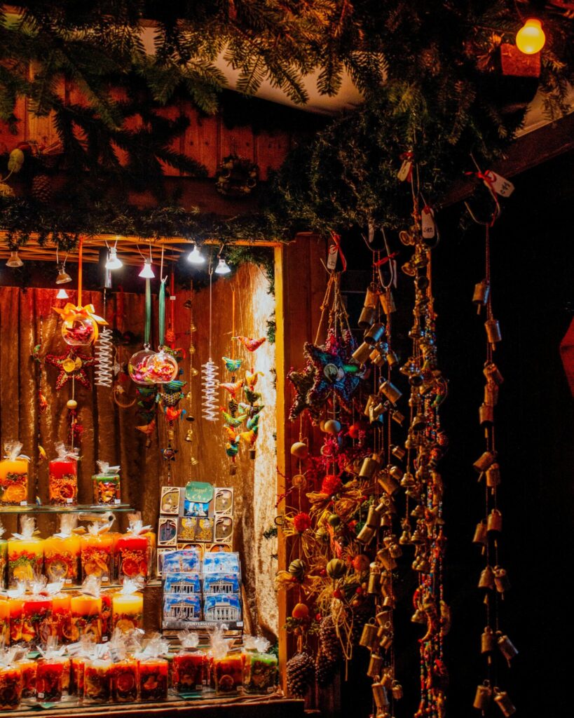 The 5 BEST Vienna Christmas Markets to Visit in 2025 (and Which One’s My Favorite)