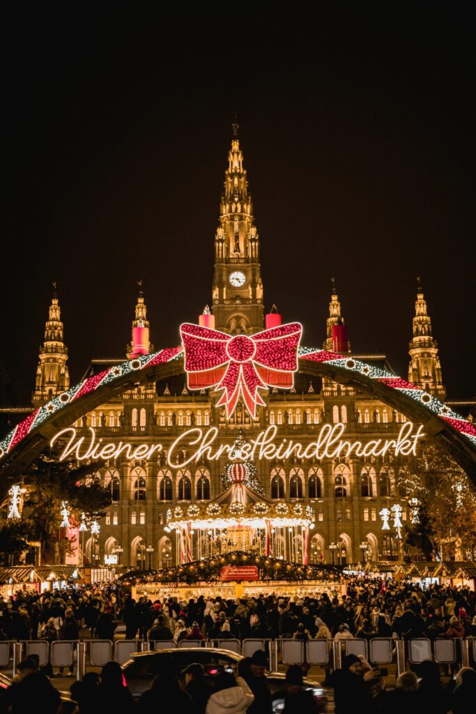 The 5 BEST Vienna Christmas Markets to Visit in 2025 (and Which One’s My Favorite)