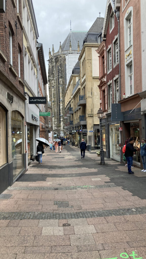 Is Cologne Worth Visiting? My Honest Review in 2025