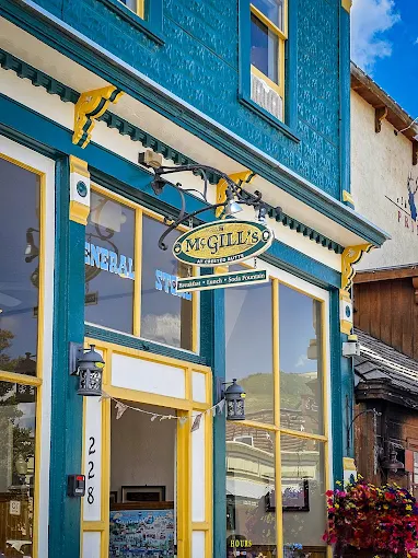 The 7 Best Crested Butte Restaurants & Cafes: My Top Food Spots in Crested Butte