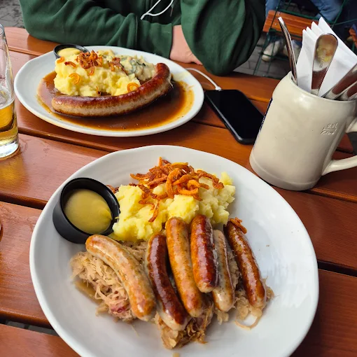1 Day in Cologne: How I Spent 24 Hours in Cologne Germany