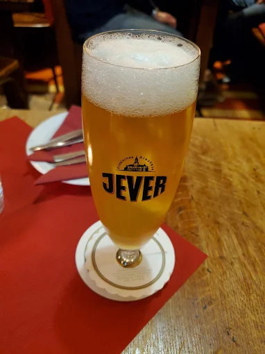 Food in Hamburg Germany: The 7 Best Food Spots & Restaurants in Hamburg