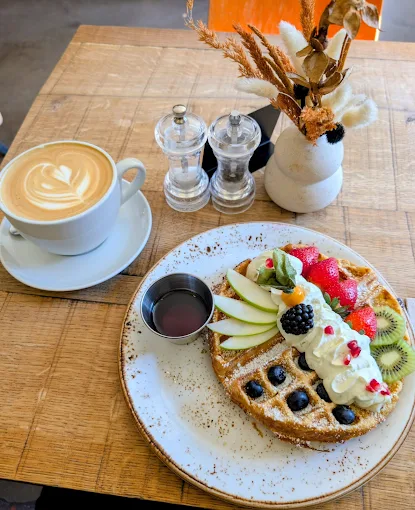 Food in Hamburg Germany: The 7 Best Food Spots & Restaurants in Hamburg